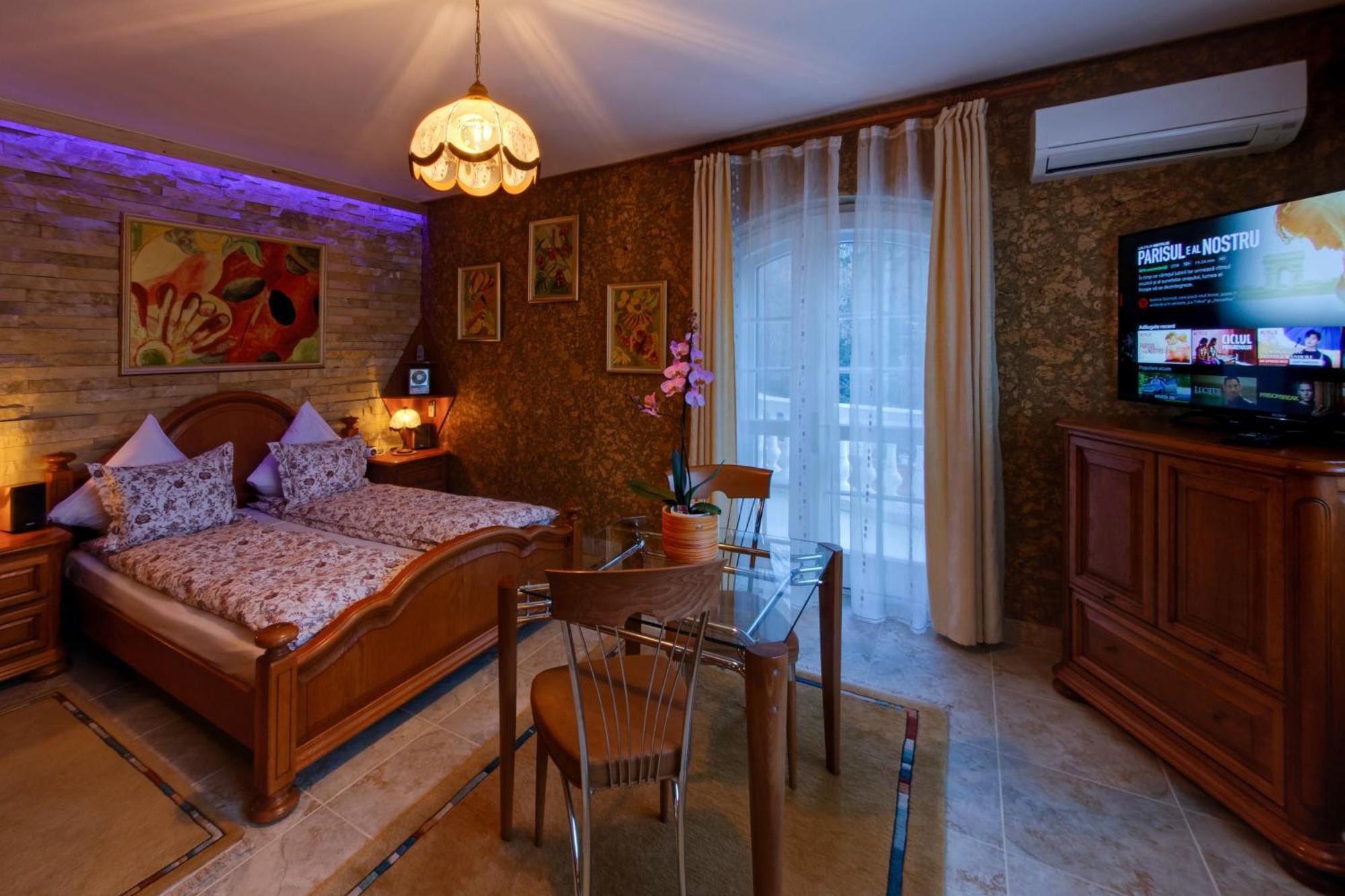 Boutique Hotel Forest Retreat (Adults Only) Szászbuda Kültér fotó