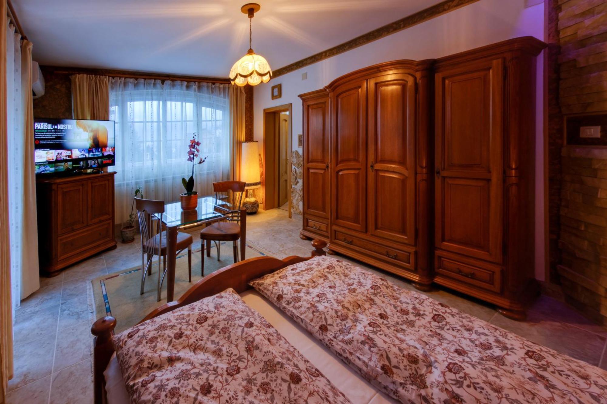 Boutique Hotel Forest Retreat (Adults Only) Szászbuda Kültér fotó